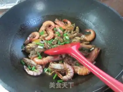 Make A live shrimp, a bovine frog step 8