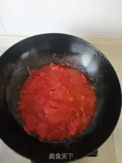 Make Tomato egg noodles and soup step 5