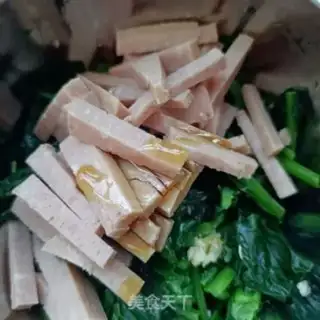 Make Lunch with broccoli sprouts step 12