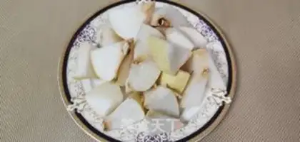 Make Lily Silver Pear Spear step 2