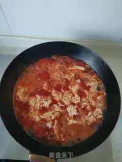 Make Tomato egg noodles and soup step 8