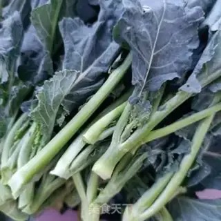 Make Mules, broccoli sprouts step 0