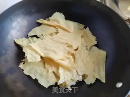 Make Soy sauce and bean skin step 0