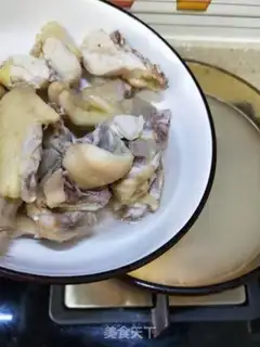 Make Pork belly chicken soup step 14