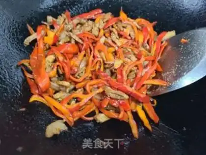 Make Paprika fried meat step 4