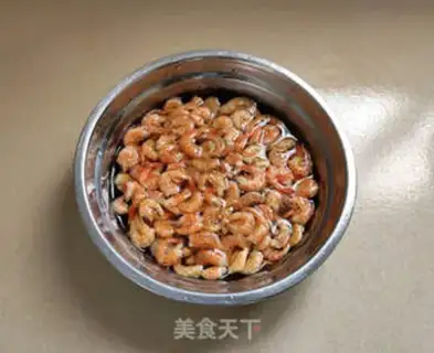 Make Shrimp sauerkraut step 0
