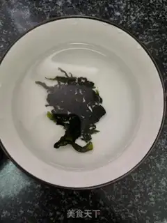 Make The dress and the egg soup step 0