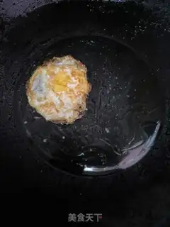 Make The dress and the egg soup step 2