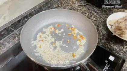 Make Pretzels peed shrimp step 5