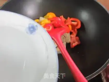 Make The pepper burns the tofu step 4