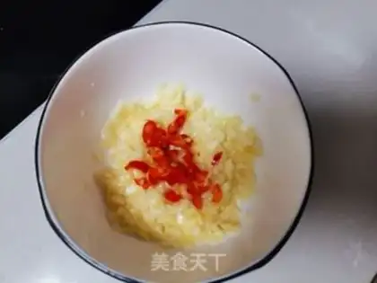 Make Garlic fan silk melon step 2