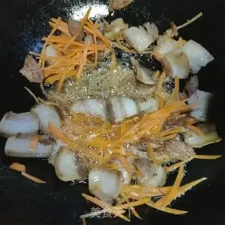 Make Five bouquets and rice powder step 6