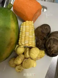 Make Cumbernut corn soup step 0
