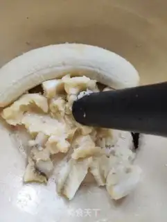 Make Banana sesame waffles step 1