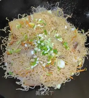 Make Five bouquets and rice powder step 10