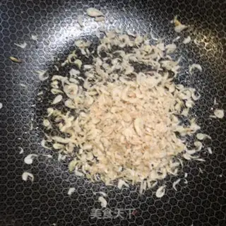 Make cucumber fried eggs step 4