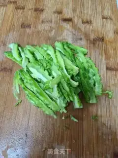 Make ♪ The bitter gourd makes radish ♪ step 2