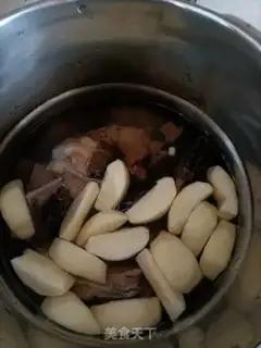 Make Sheep belly apple bone soup step 2