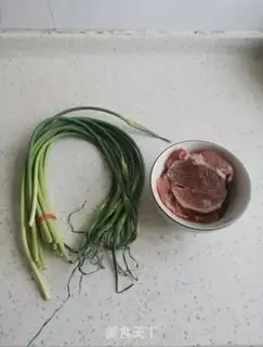 Make Garlic fried meat step 0