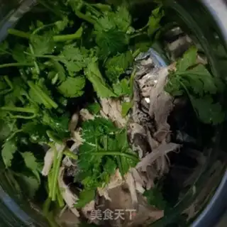 Make White mascara with chicken step 3