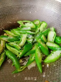 Make Pepper fried eggs step 7
