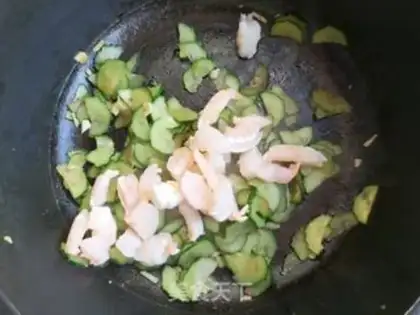 Make Emerald golden shrimp step 6