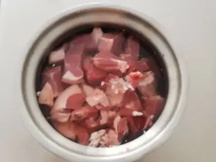 Make A lamb stew with radish step 0