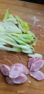 Make Sausage celery tablet step 2