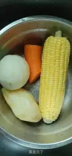 Make Chelsea corn and pork soup step 3
