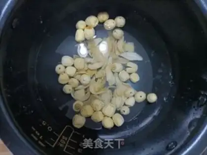 Make Little rice-tree lilies step 0