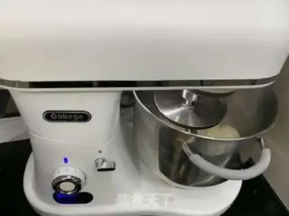Make Little Fist step 0