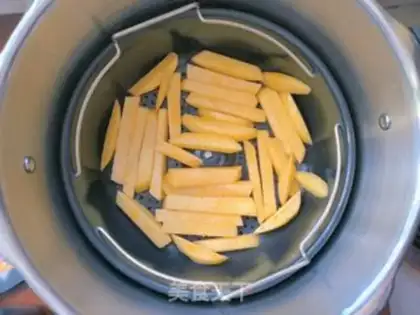 Make New Orleans fries step 3