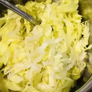 Make Egg sandwich step 3