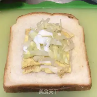 Make Egg sandwich step 7