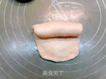 Make Sesame sauce, red sugar bread step 14