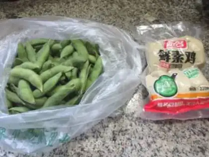 Make Soybeans, sour chicken step 0