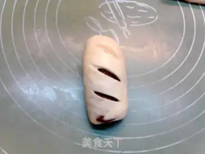 Make Sesame sauce, red sugar bread step 15