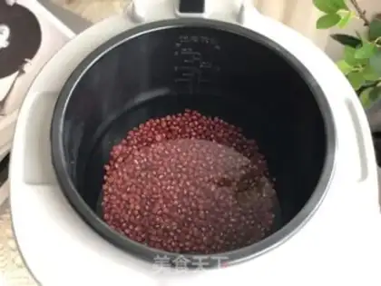 Make Red bean salsa rice ball soup step 0