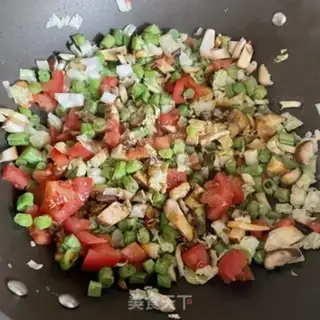 Make Tomato veggie soup step 4