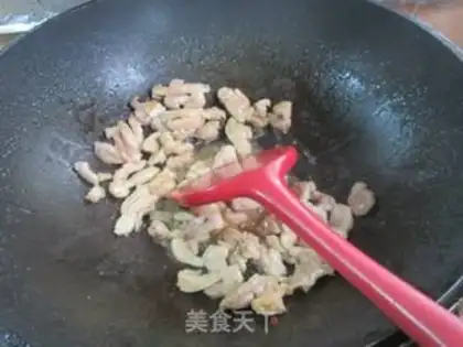 Make Pickles, chicken legs, fragrance step 7