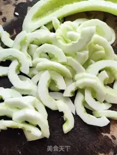 Make The chrysanthemum step 4