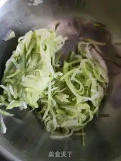 Make Slurpy carrot ball step 2