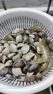Make Squeeze seafood step 0