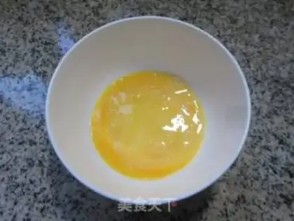 Make ♪ Eggs white and green ♪ step 1