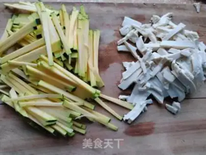 Make Pumpkin tofu step 1
