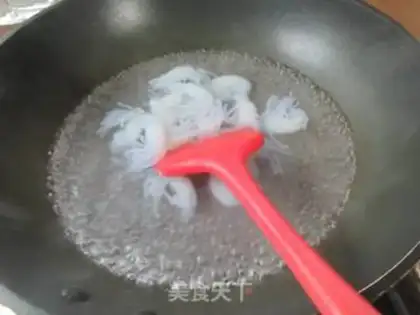 Make The egg dumplings make tacos step 3