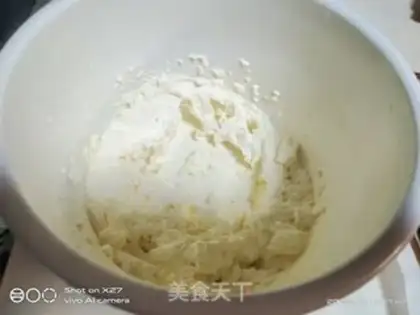 Make A plum deer roll step 14
