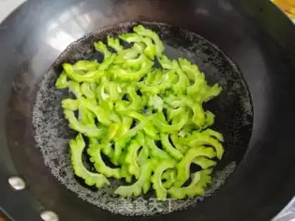 Make Black-mucked meat step 3