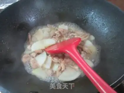 Make Chicken leg and radish step 10