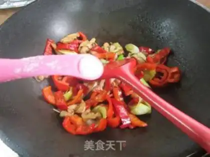 Make Onion chicken leg, red pepper step 9